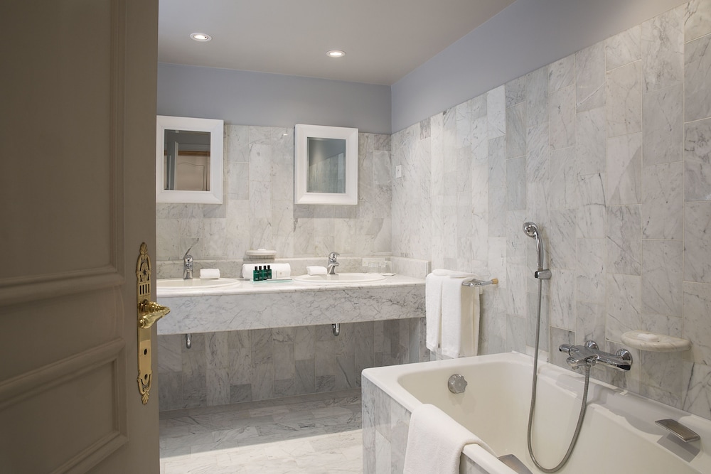 Chambre Double Deluxe (Historical House)