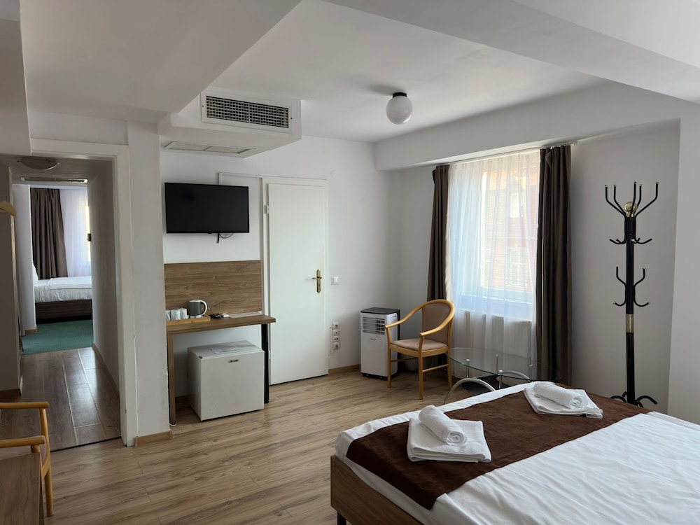 Family Apartment photo 1