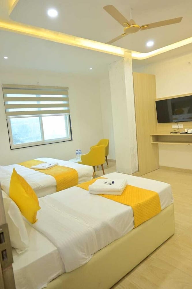 Triple Room - Photo 12