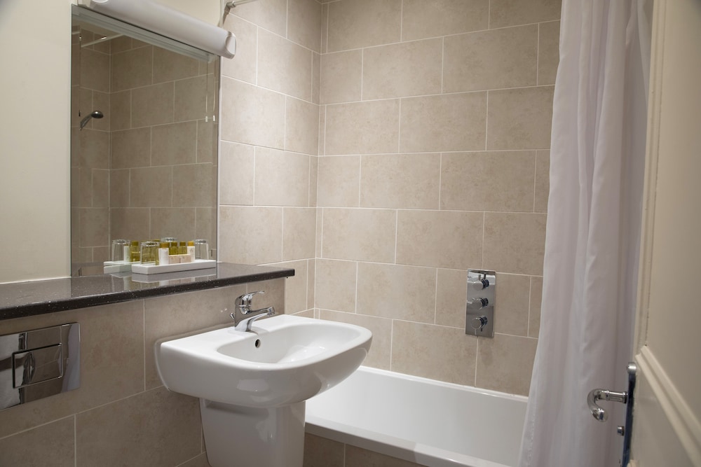 Double or Twin Room photo 2