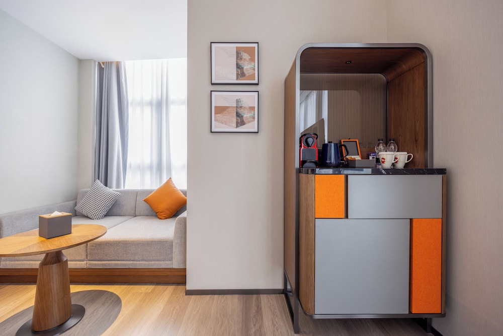 Superior Double Room, City View photo 2