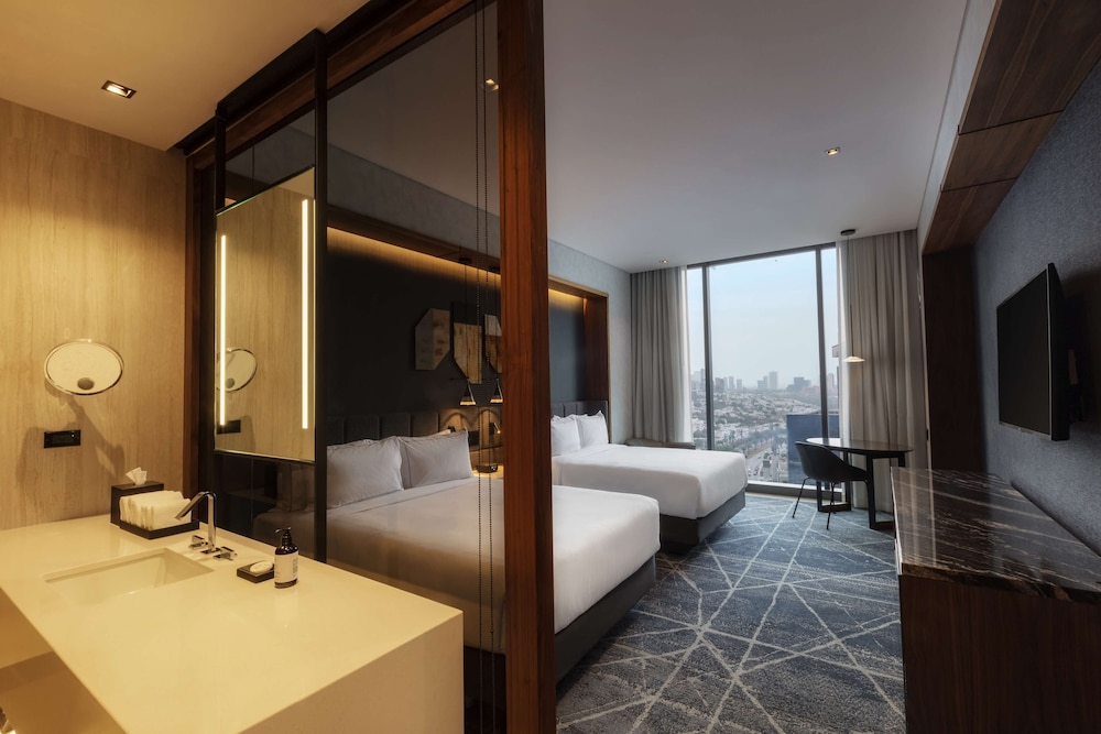 Room, 2 Queen Beds - Photo 1