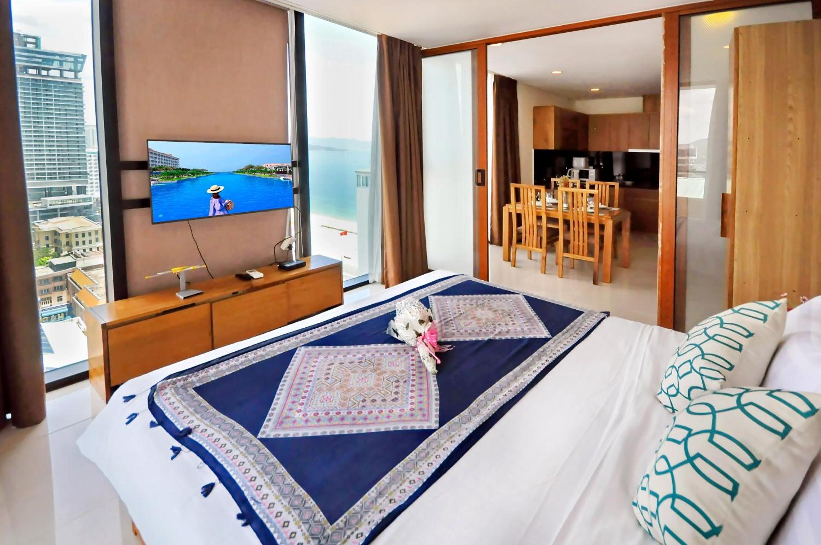 Two-Bedroom Suite
