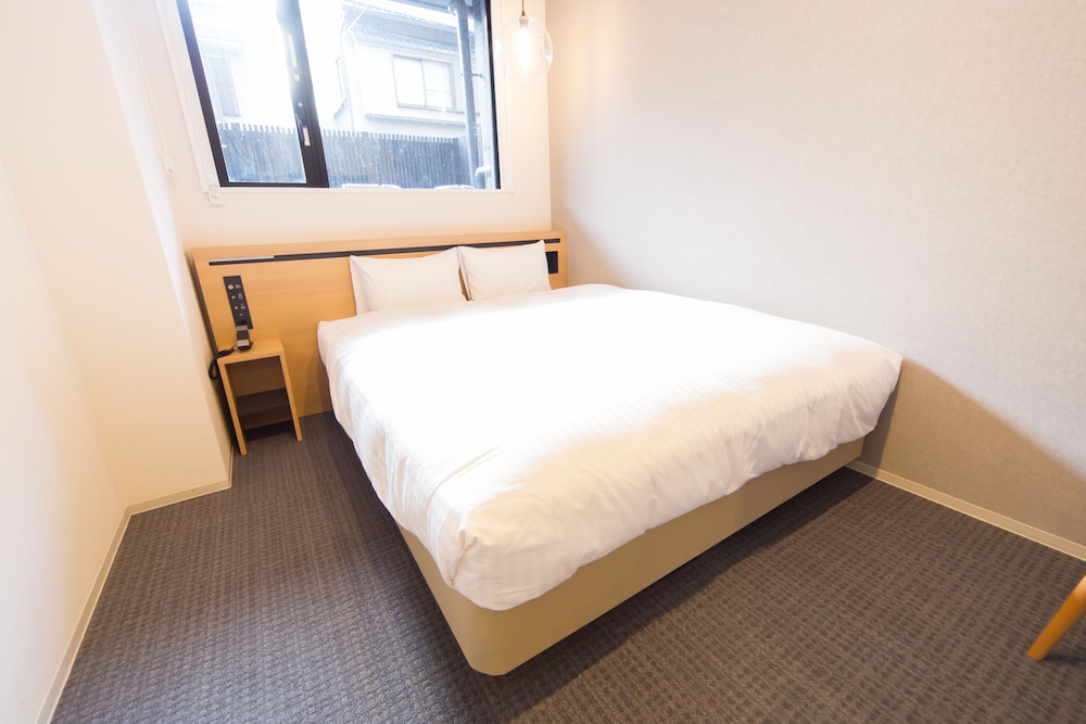 Deluxe Double Room, Non Smoking (separate bathroom)