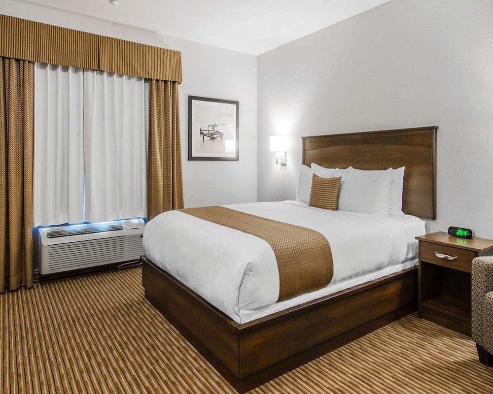 Efficiency, Room, 1 Queen Bed, Non Smoking - Photo 5