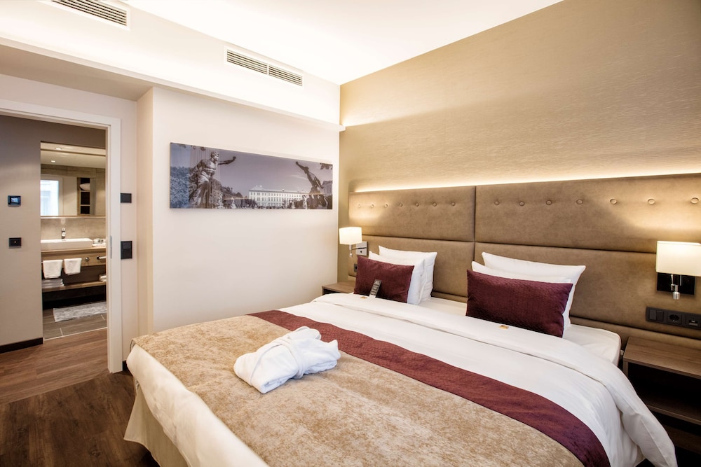 Business Suite