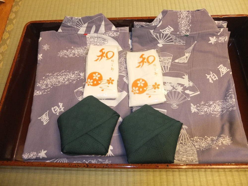 Western Japanese Style Twin Room w/Japanese Garden View, Non Smoking - Main (12.5 Tatami, Two beds) photo 2