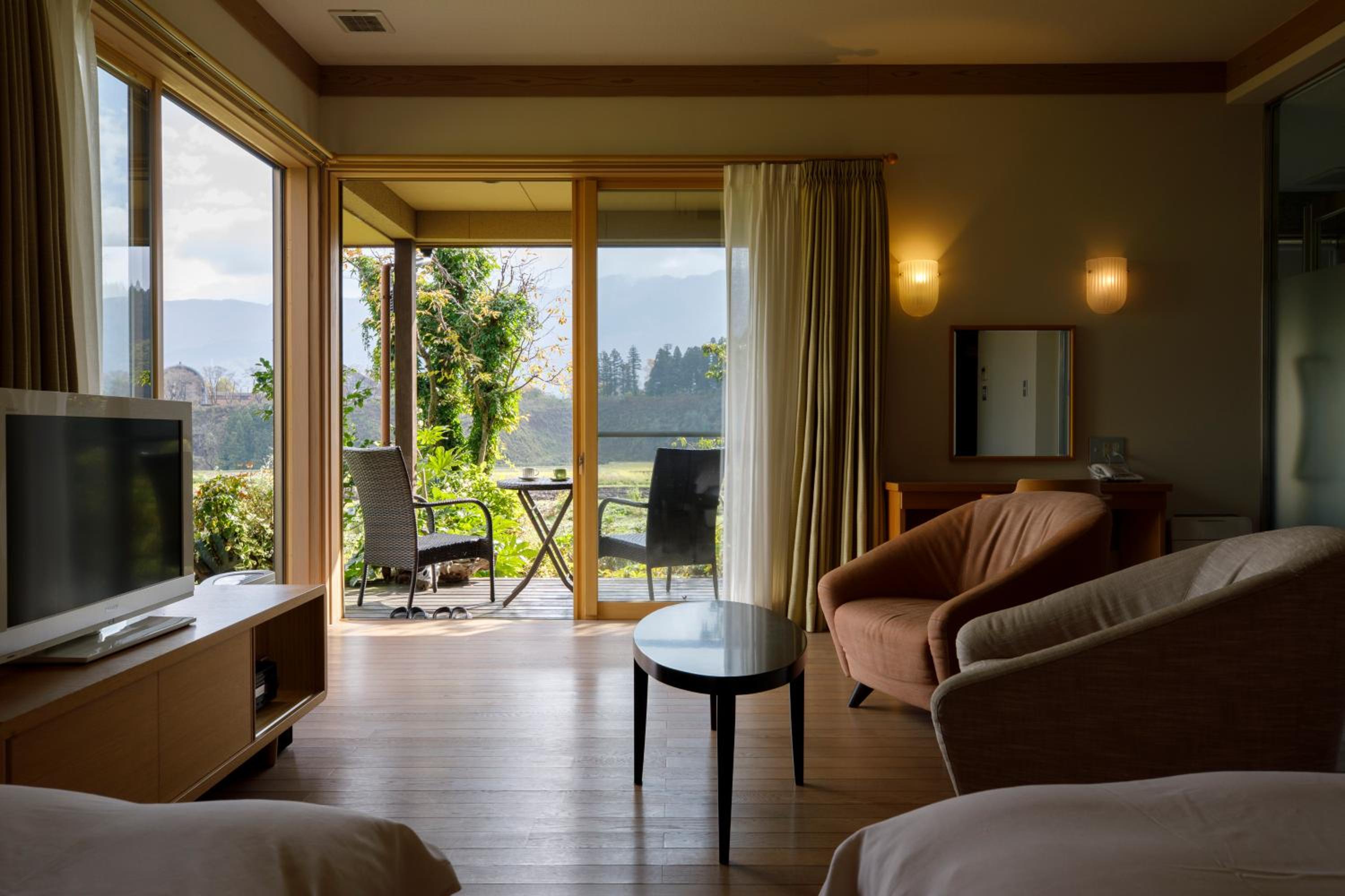 Deluxe Twin Room with Garden View
