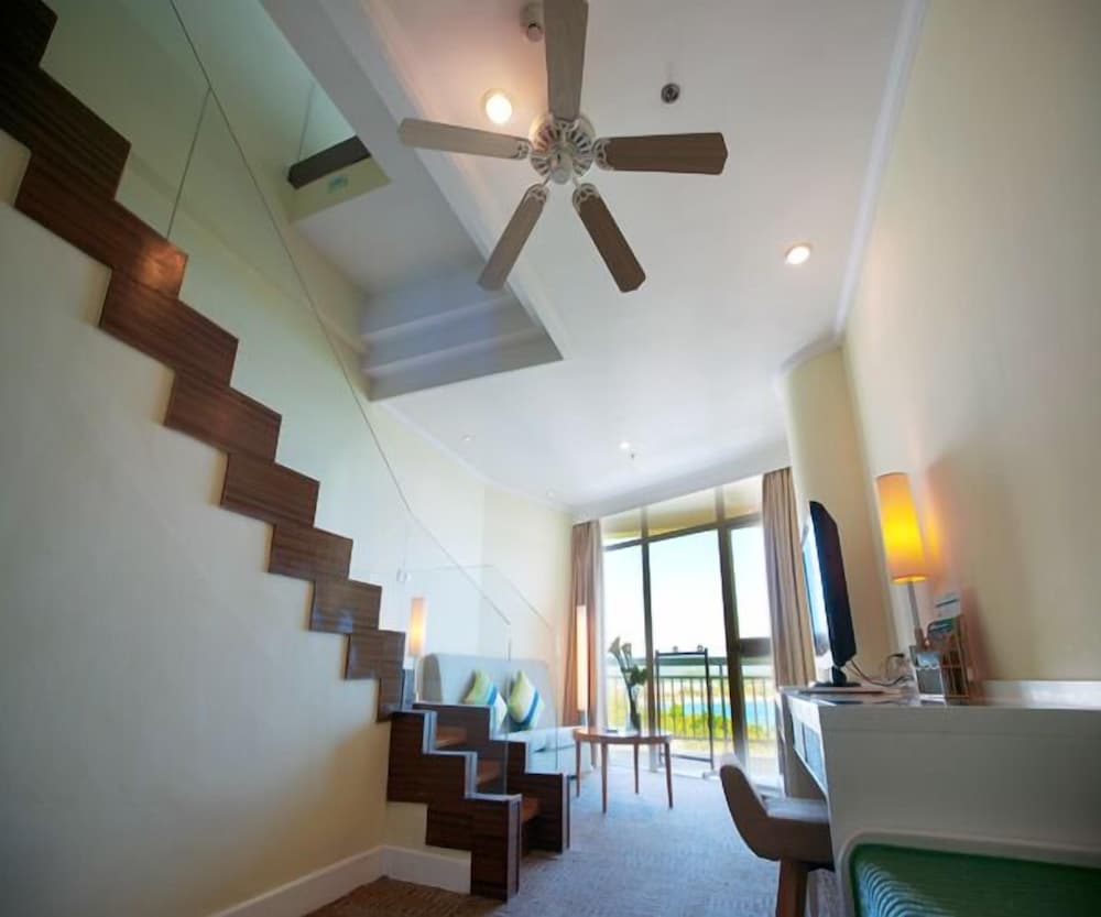 Superior Loft, Sea View photo 3