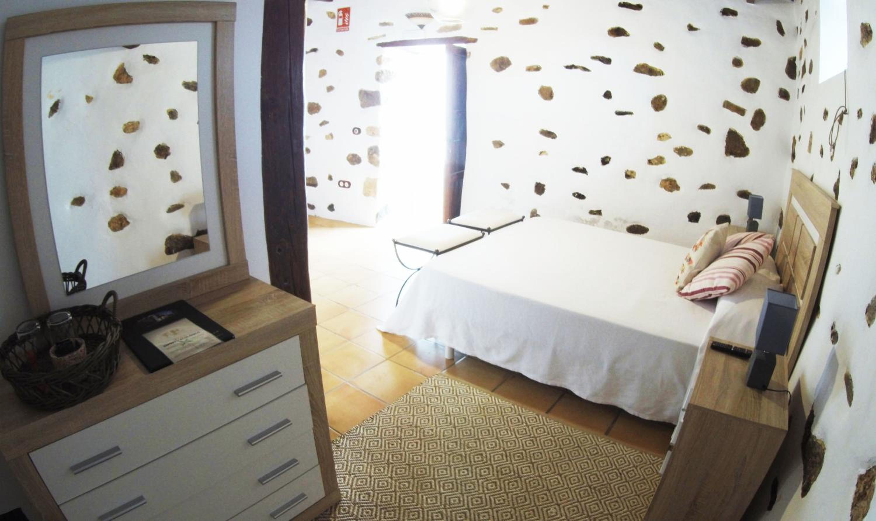 Double Room with Private Bathroom 2