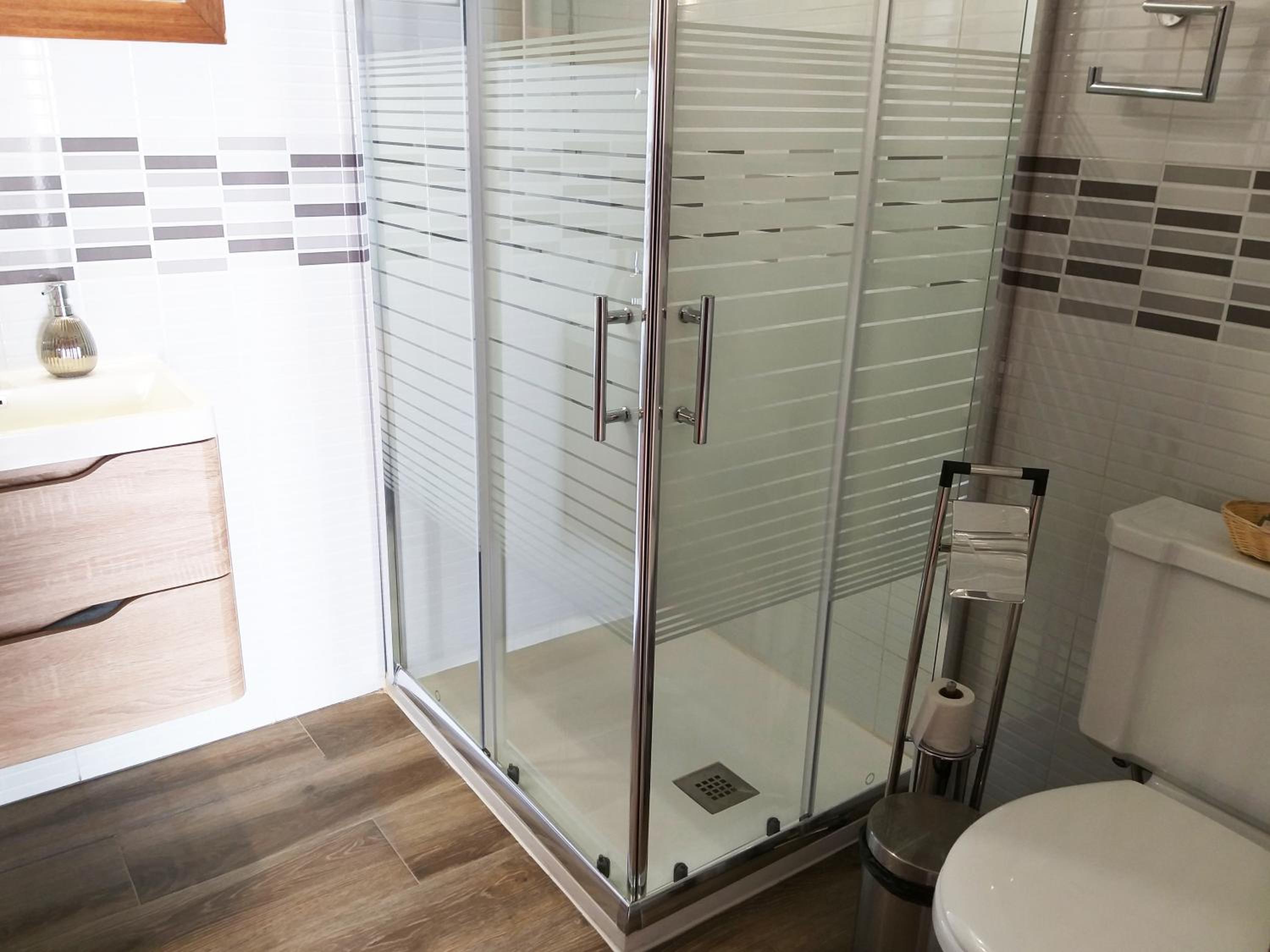 Double Room with Private Bathroom 2 photo 3