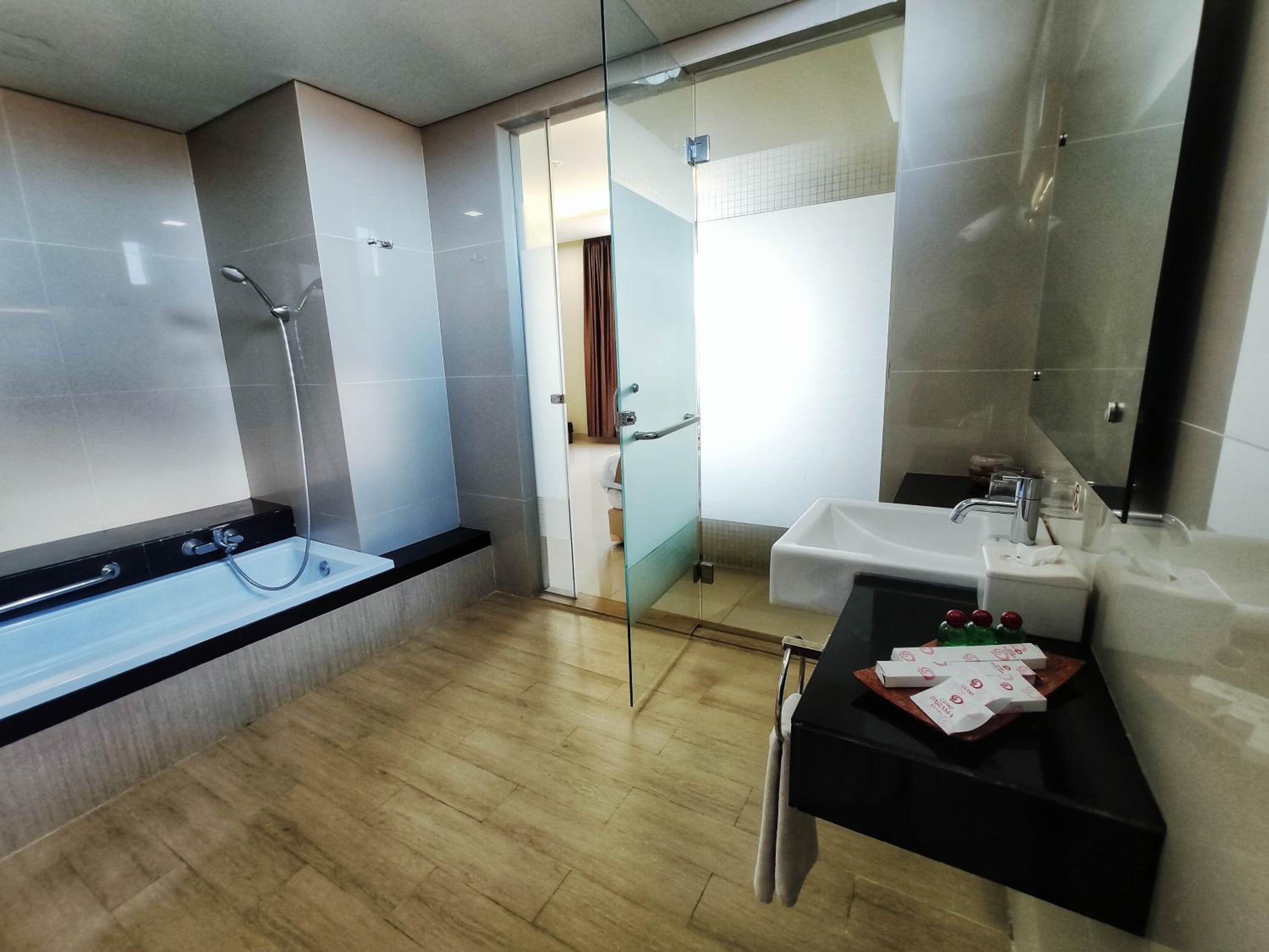 Suite photo 2