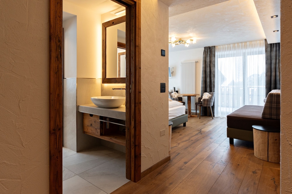 Standard Studio Suite photo 2