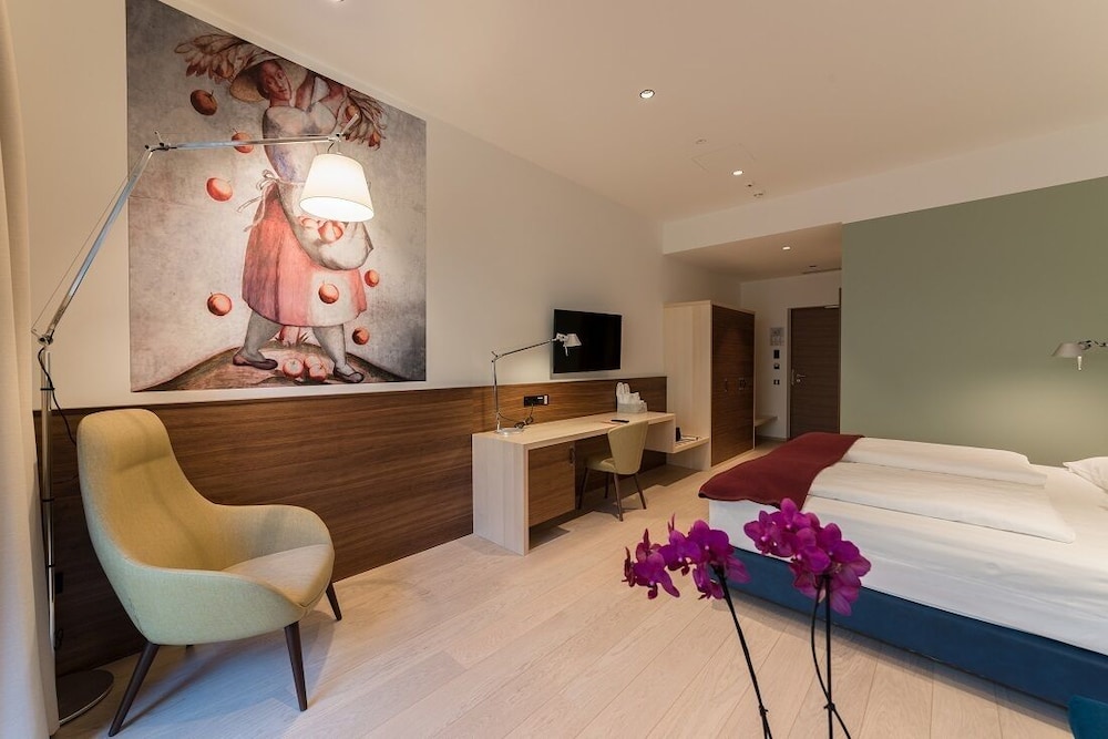 Deluxe Room - Photo 1