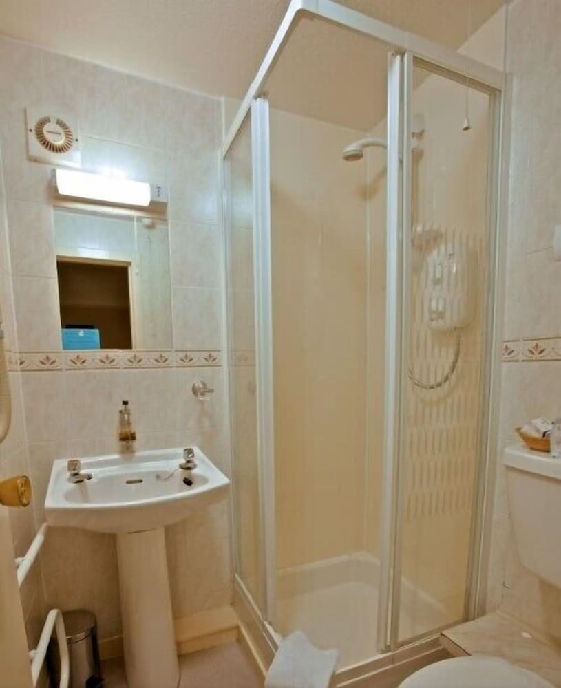 Standard Single Room (Room 2) photo 3