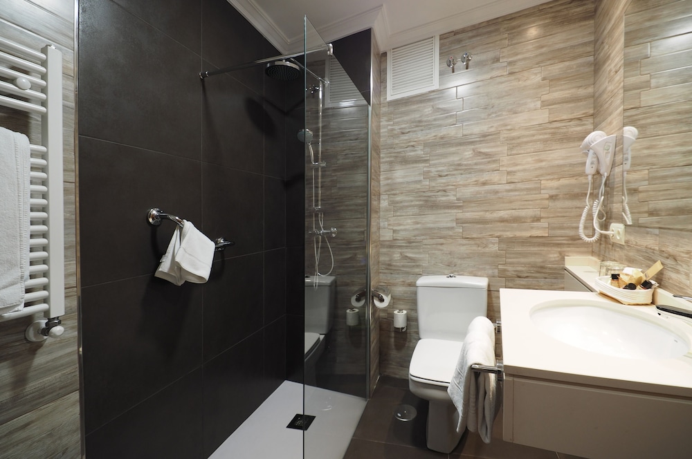 Standard Room - Photo 4