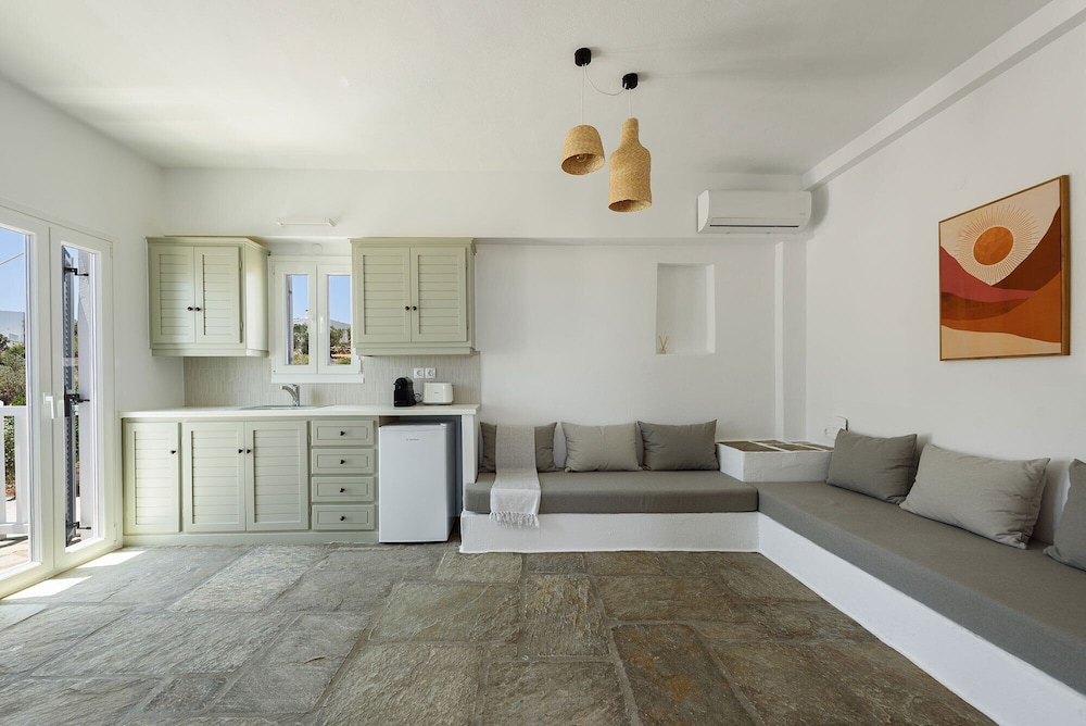 Luxury Apartment, Sea View