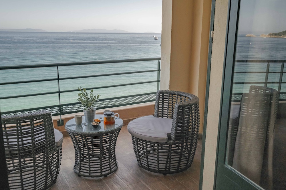 Suite, Terrace, Sea Facing (Prestige) photo 2