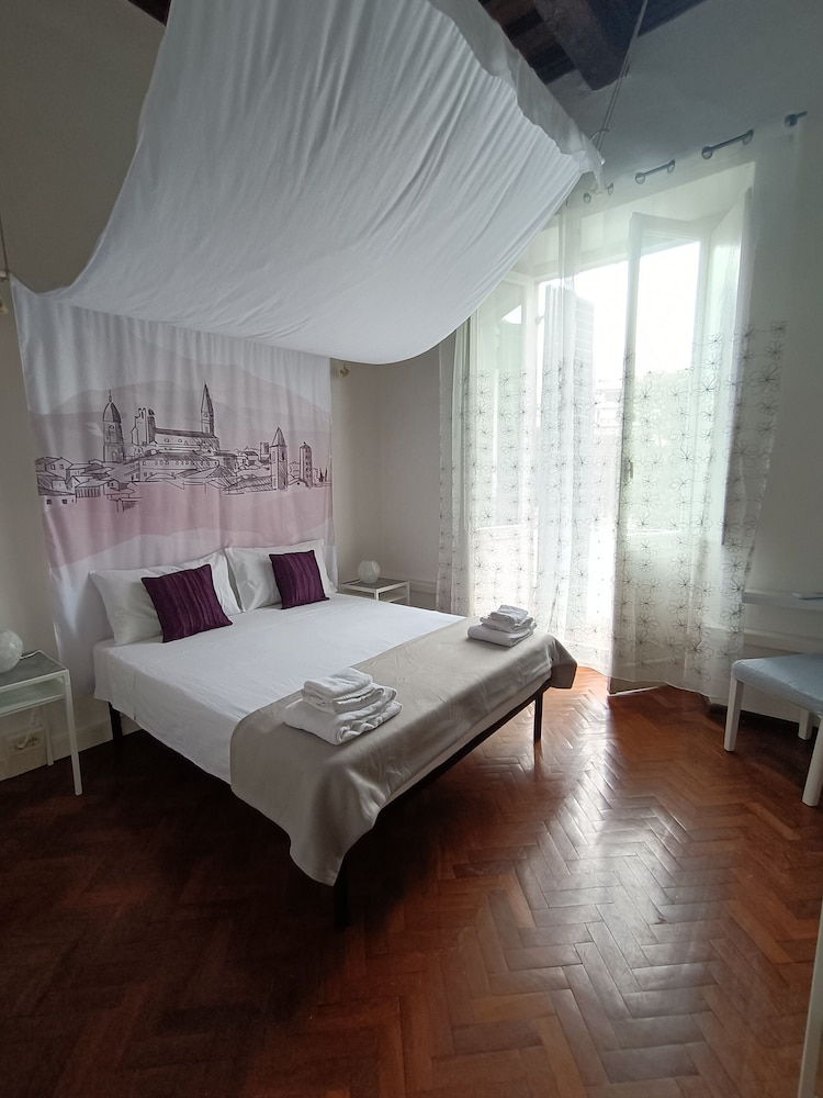 City Apartment photo 3