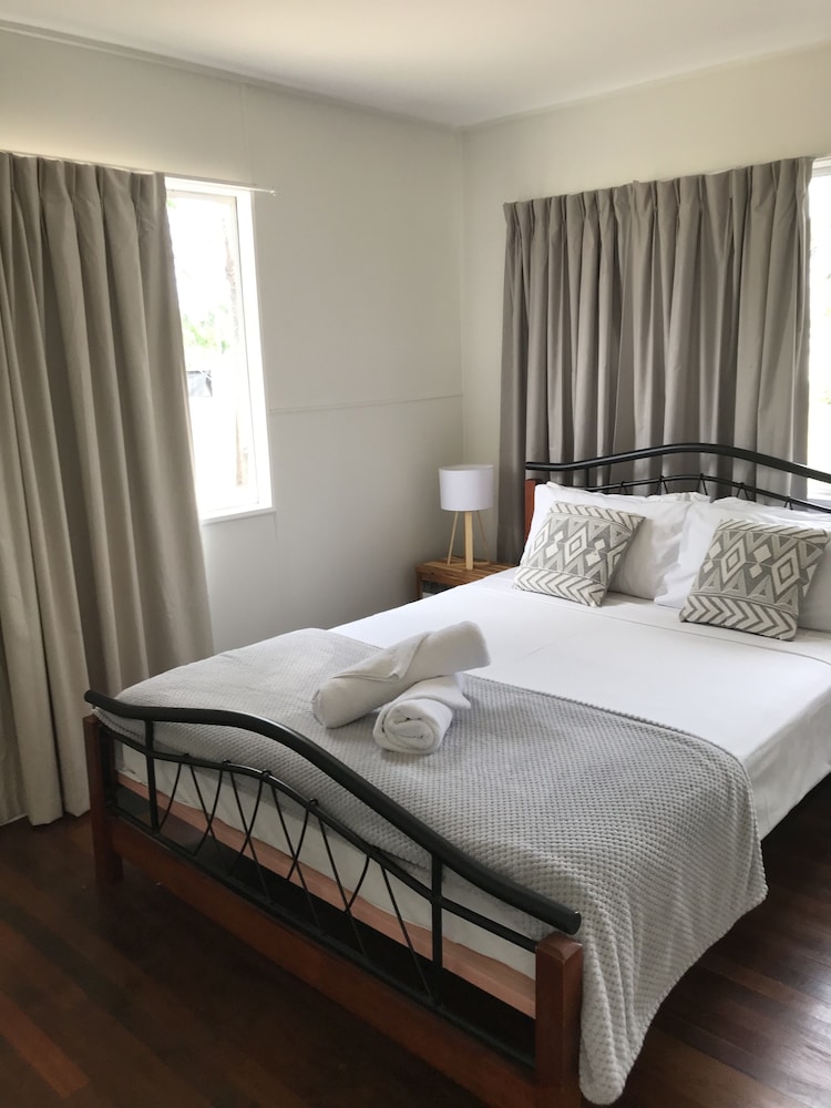 Junior Apartment, 2 Bedrooms, Non Smoking, Kitchen (Small 2 Pax 1n) photo 3
