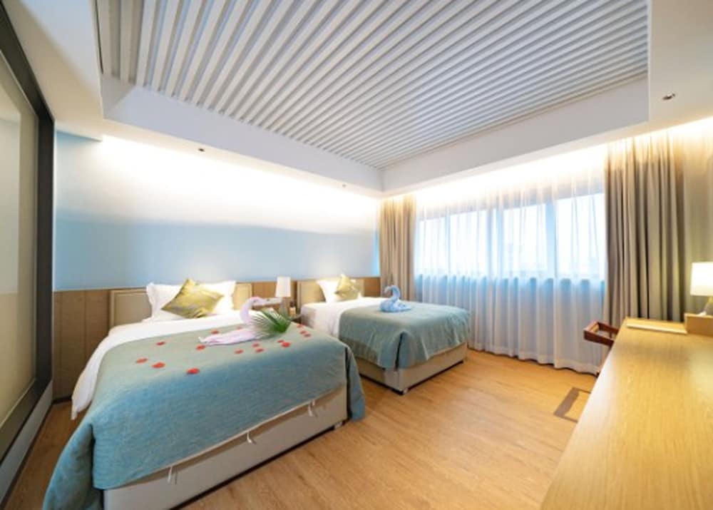 Standard Twin Room - Photo 4