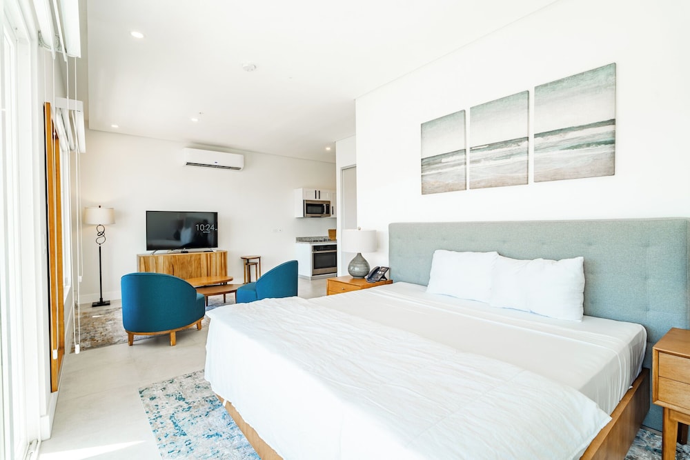 Luxury Room, 1 King Bed