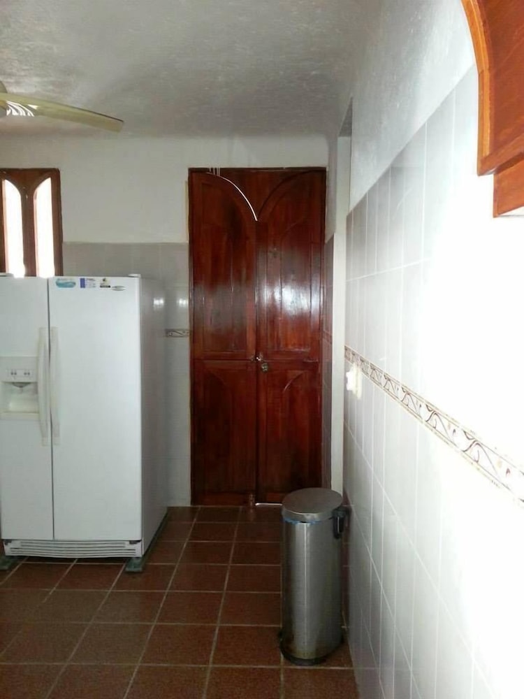 Family Townhome, 4 Bedrooms photo 3