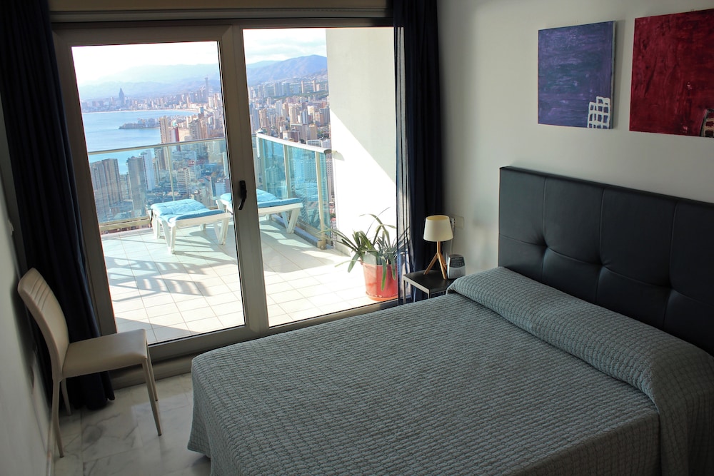 Club Apartment, 2 Bedrooms, Terrace, Sea View