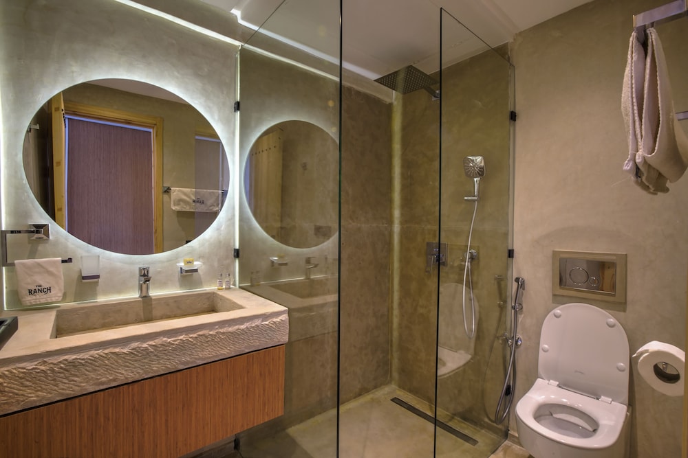 Comfort Room - Photo 2