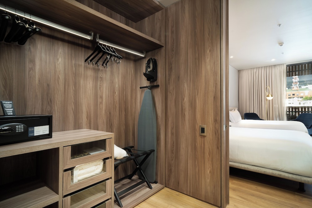 Room, 2 Queen Beds (Apartment) - Photo 2