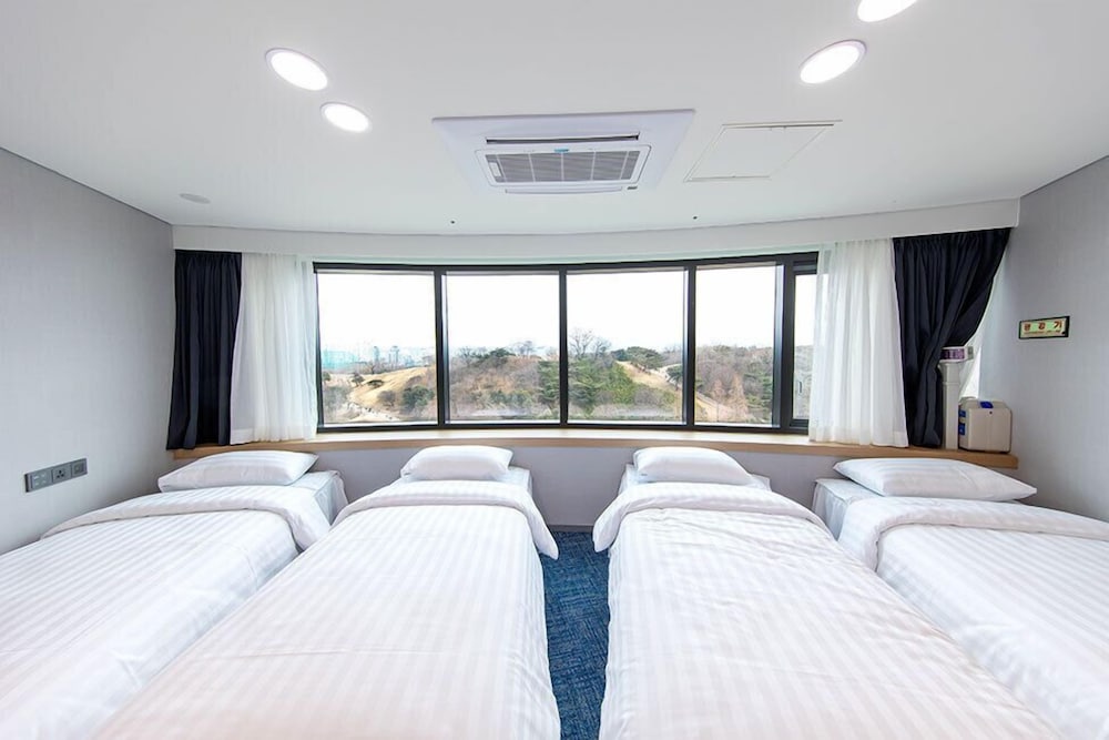 Quadruple Room, Multiple Beds