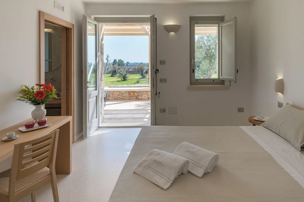 Superior Room, Garden View photo 2