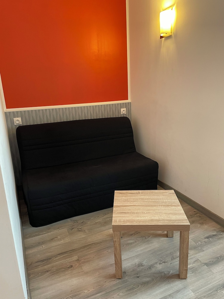 Standard Room photo 2