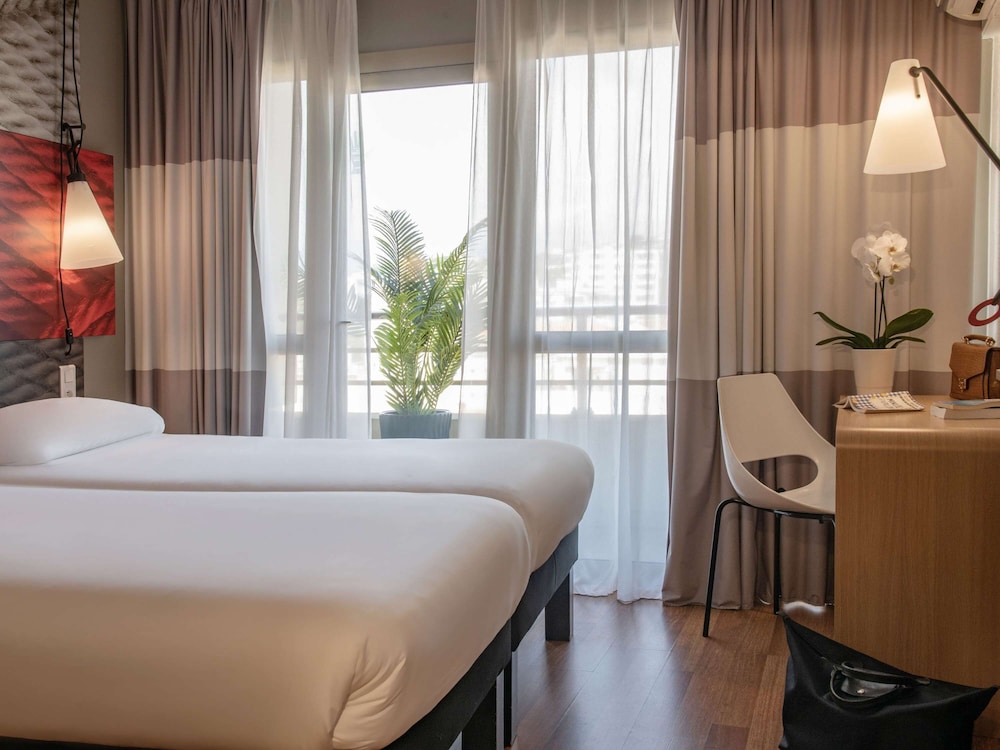 Standard Double Room, Multiple Beds