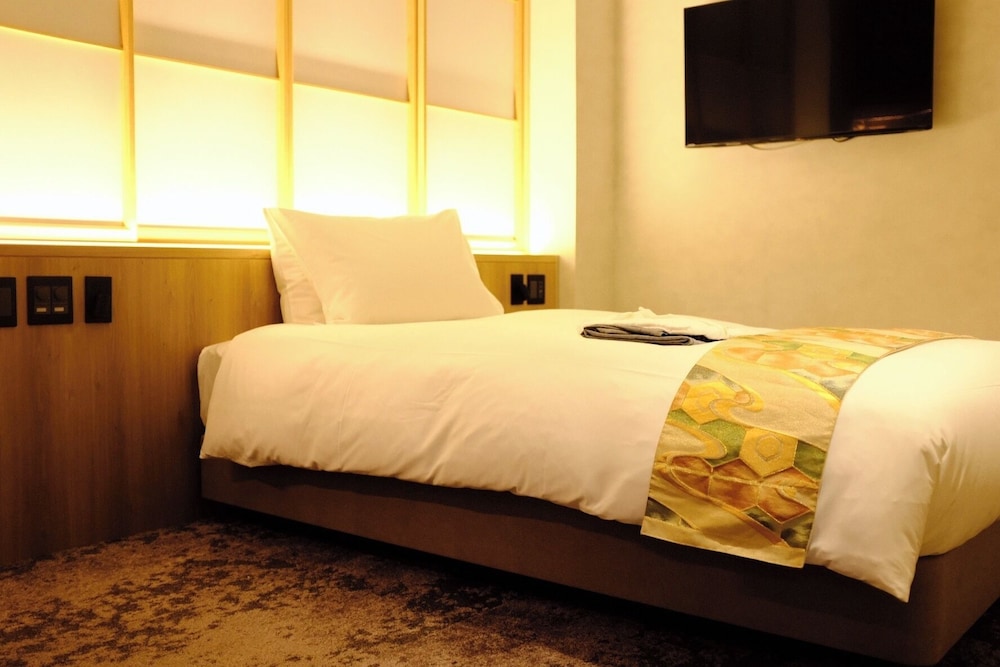 Basic Single Room (2nd Floor/ No Lift) photo 2