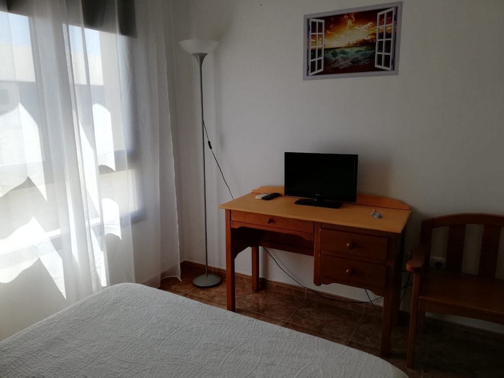 Single Room photo 2