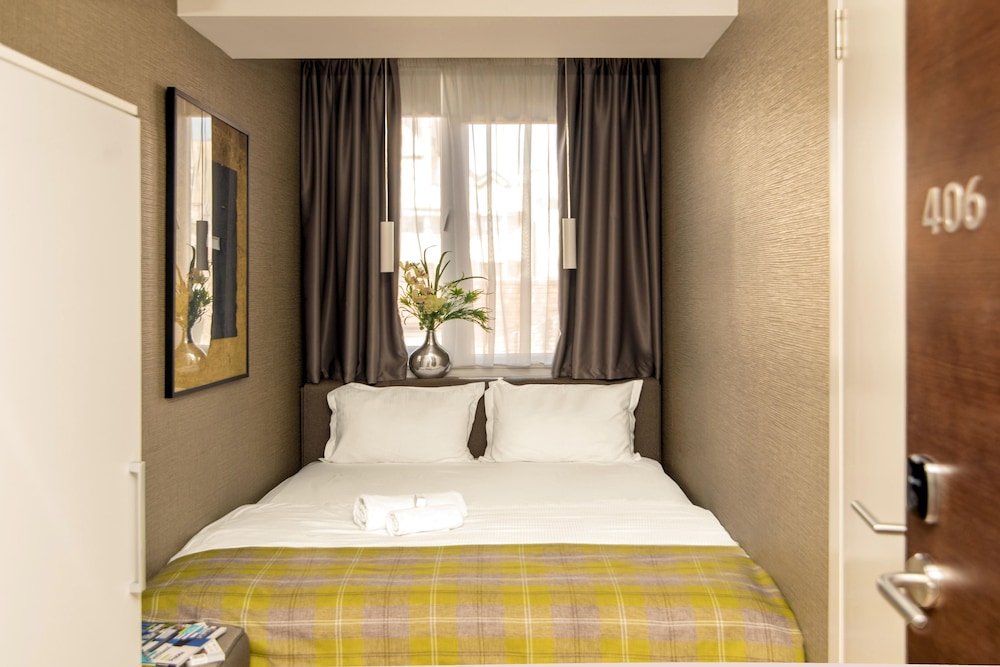 Economy Room photo 1