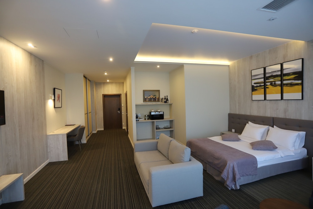 Junior Suite (Plus)