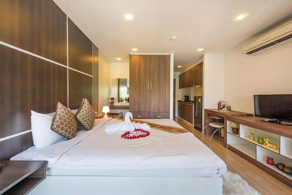 Deluxe Studio, 1 Double Bed - Photo 1