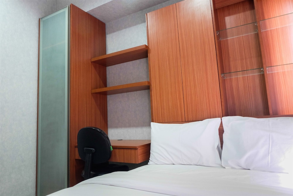 Room - Photo 27