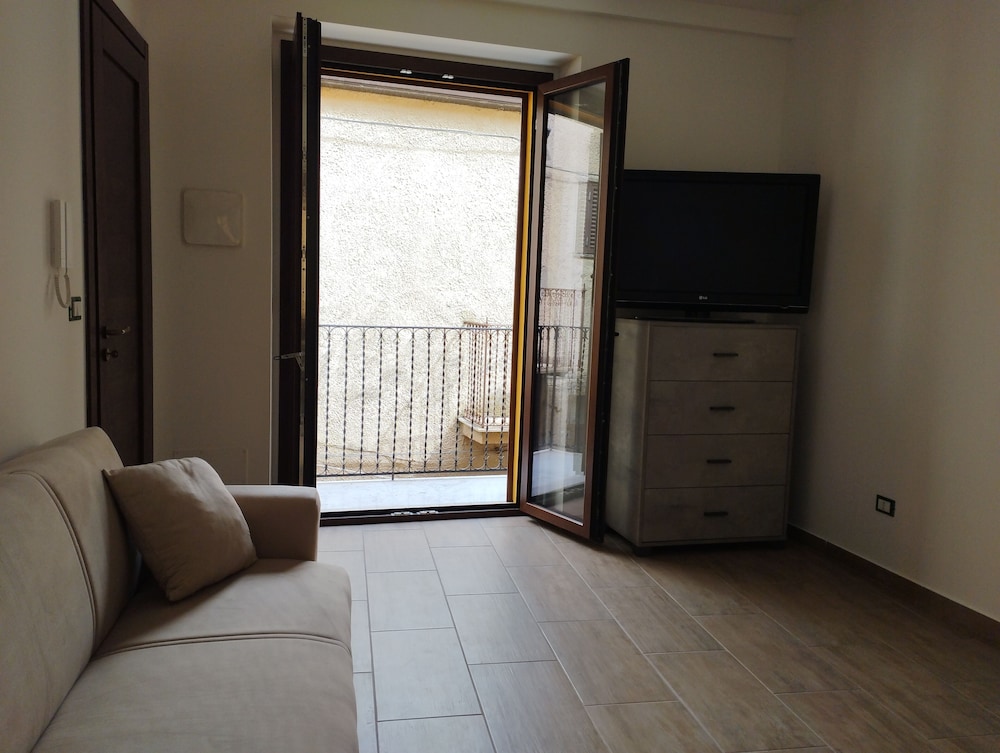 Triple Room, Mountain View photo 3