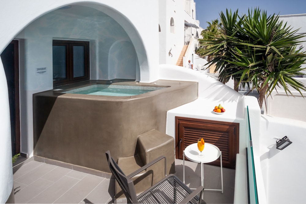 Suite, 1 Bedroom, Hot Tub (External) - Photo 7
