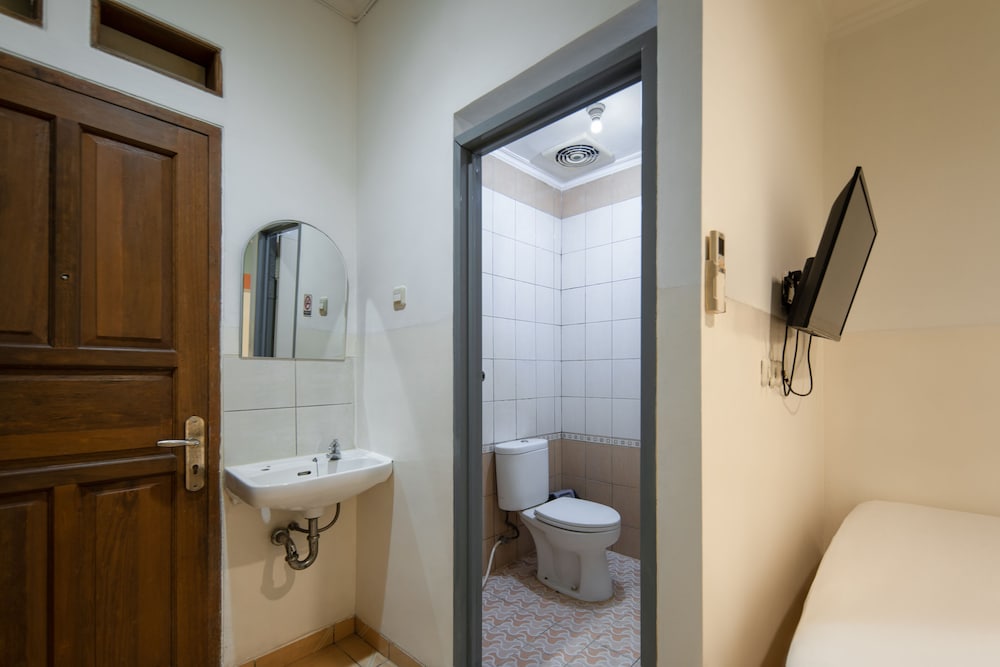 Standard Room - Photo 2