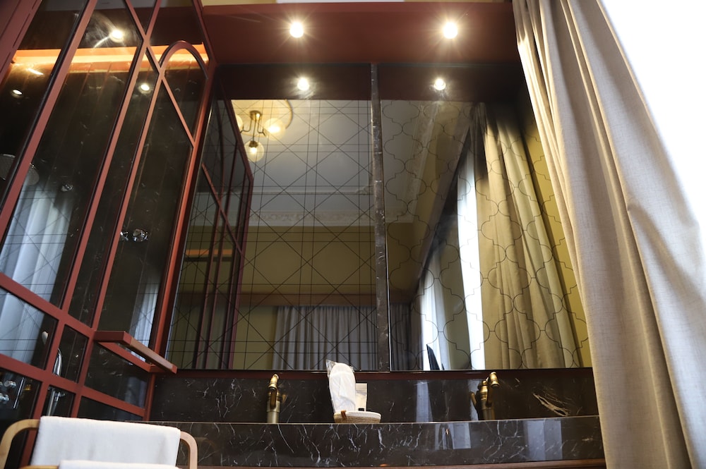 Deluxe Double or Twin Room photo 2