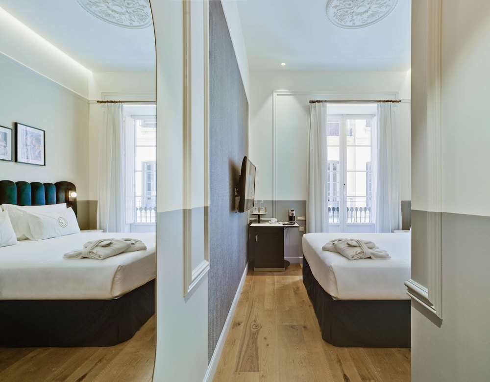 Double Room, Balcony, Partial Sea View (Jaime)