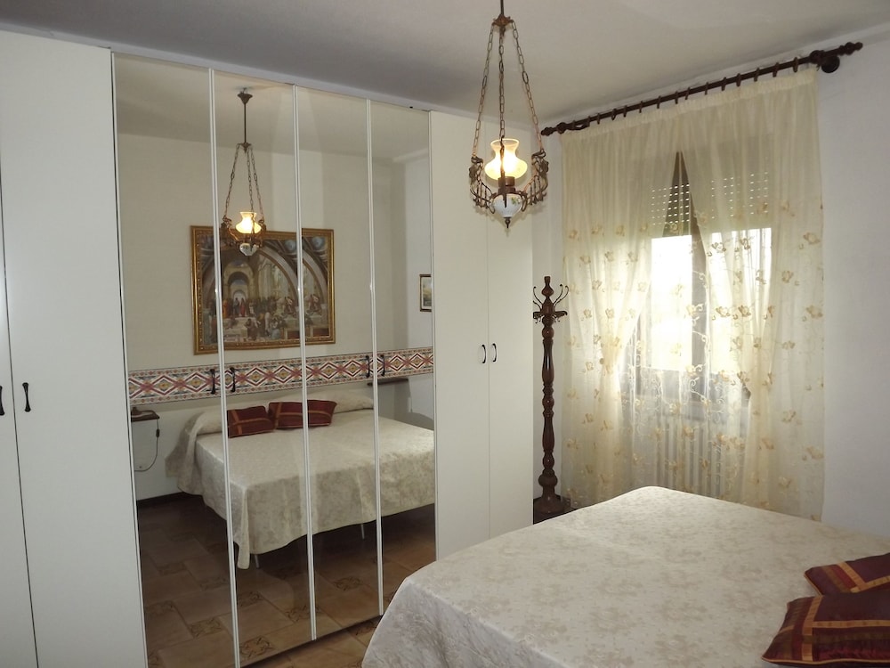 Apartment, 2 Bedrooms, Terrace photo 1
