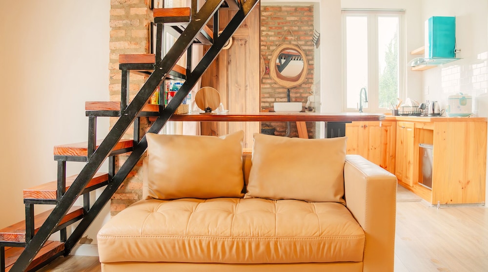 Family Room, City View