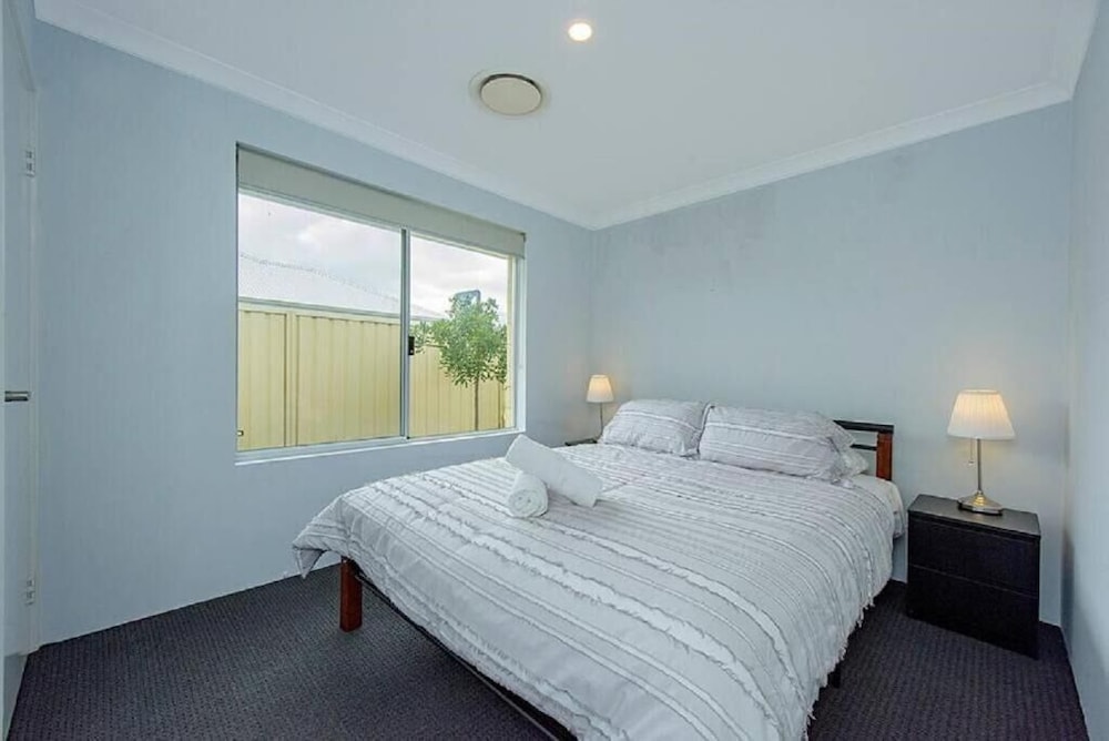 Deluxe House, Multiple Beds, Garden View photo 1