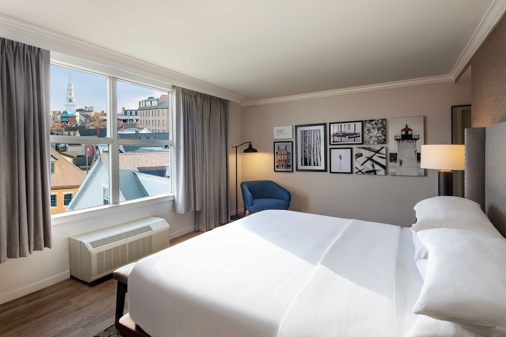 Traditional Room, 2 Queen Beds - Photo 3