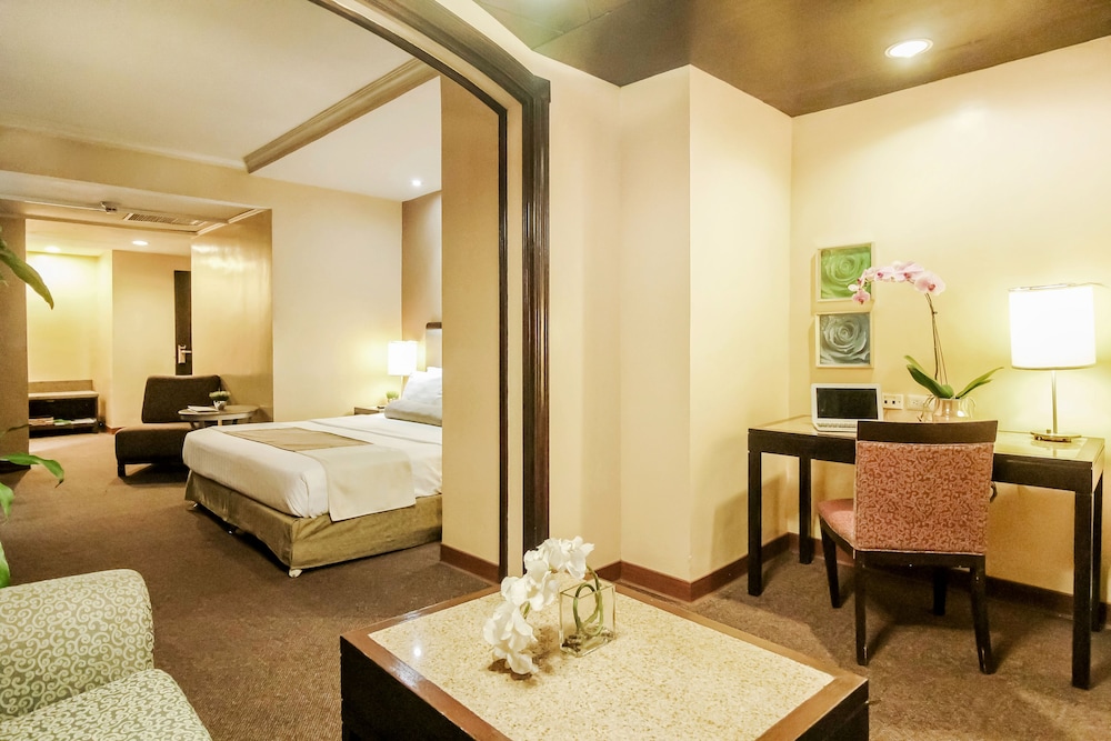 Studio Suite - Photo 4